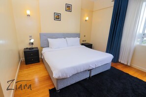 3 slaapkamers, een strijkplank/strijkijzer, wifi