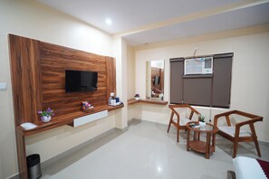 Television - HOTEL ROSHAN (Varanasi)
