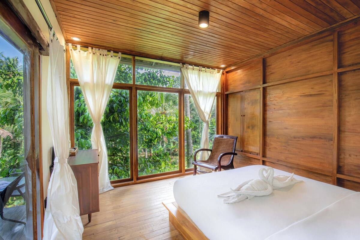 Cabin, 1 Double Bed | Free WiFi