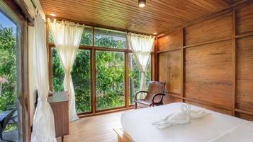 Cabin, 1 Double Bed | Free WiFi