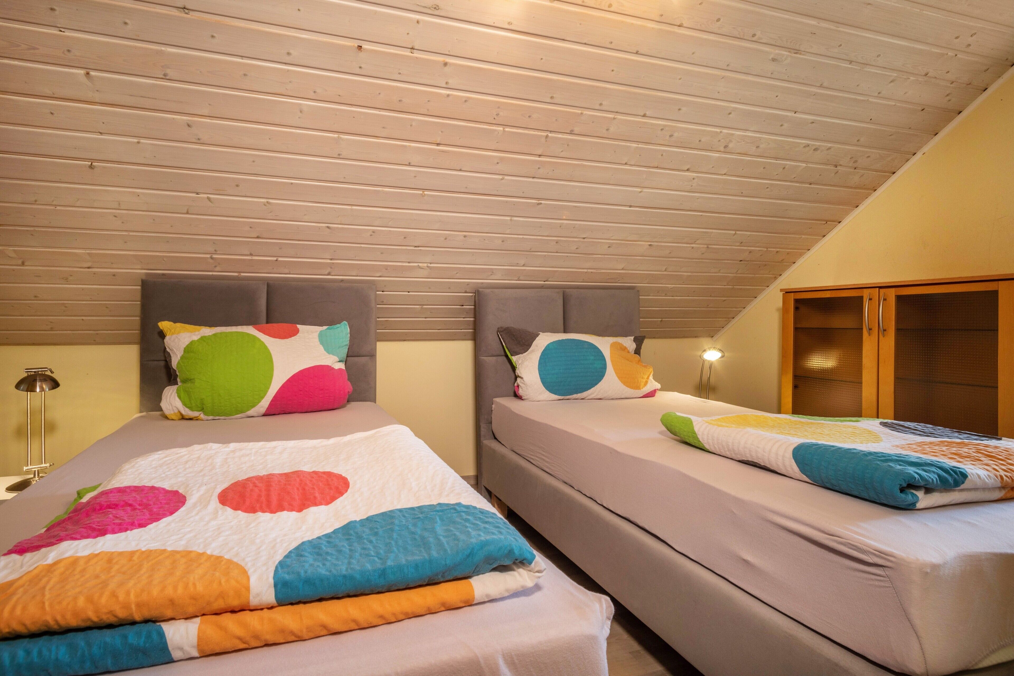 1 多间卧室、免费 WiFi、床单