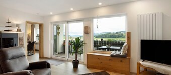 Apartment 'Stappert' with Mountain View, Balcony and Wi-Fi