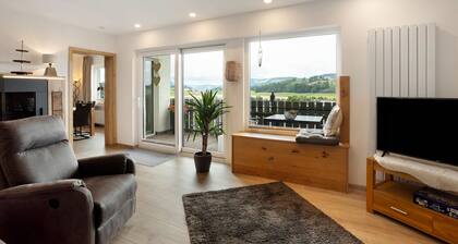 Appartement "Stappert" avec vue sur les montagnes, balcon et Wi-Fi