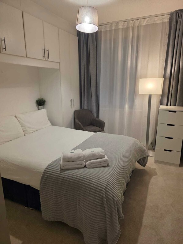 1 bedroom, iron/ironing board, WiFi, bed sheets