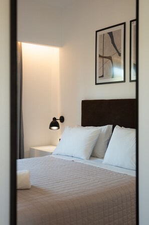 Deluxe Double or Twin Room, Pool View | In-room safe, blackout curtains, free WiFi, wheelchair access - Cape Resort (Corfu)