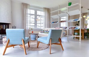 TV connectée, cheminée