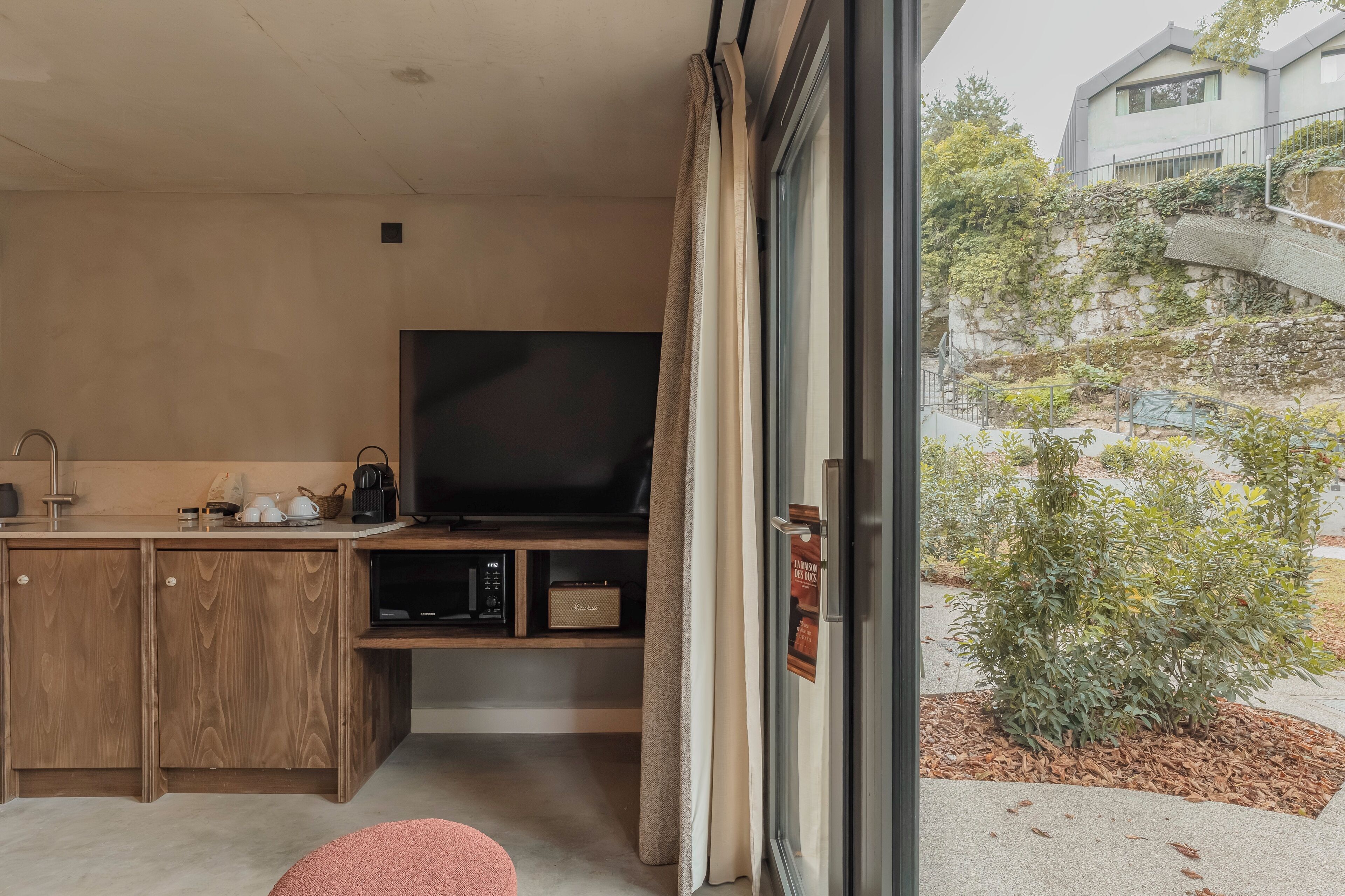 Cabin, Kitchenette, Garden View | Terrace/patio