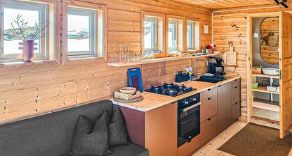 Lovely home in Vøringsfoss with sauna