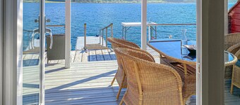 Beautiful home in Gursken with harbor view