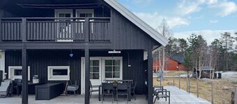 Stunning home in Bjorli with WiFi