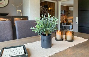 Dining - Stunning home in Bjorli with WiFi (Bjorli)