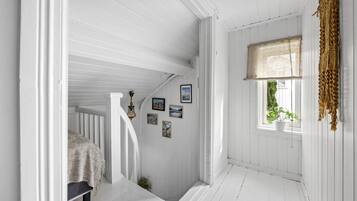 2 Schlafzimmer, Reisekinderbett, kostenloses WLAN