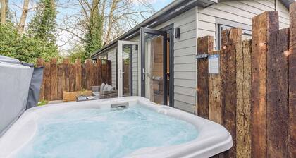 1 bedroom accommodation in Faringdon