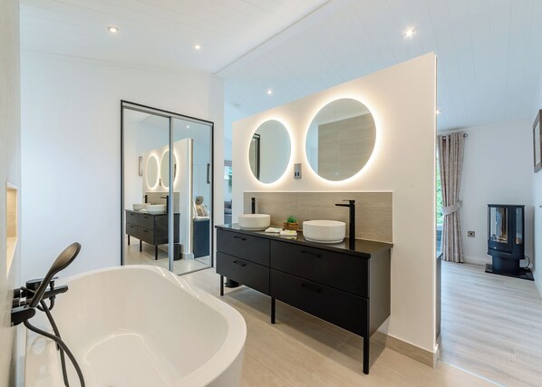 Unclassified image, 1 of 21, button - 1 bedroom accommodation in Faringdon (Faringdon)