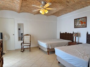 1 間睡房、書桌、Wi-Fi、床單