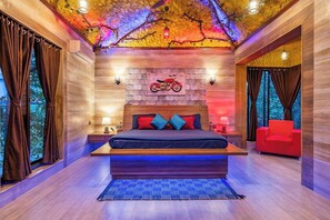 4 Schlafzimmer, Bügeleisen/Bügelbrett, WLAN, Bettwäsche