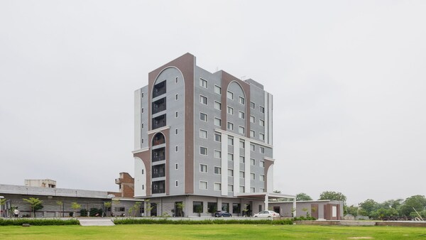 Pallacia A Luxury Hotel - Beawar