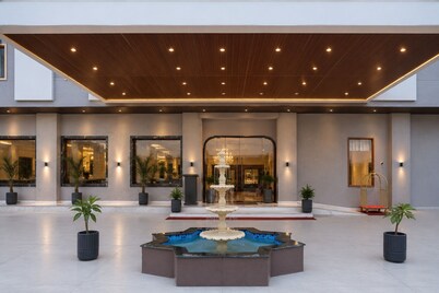 Pallacia A Luxury Hotel