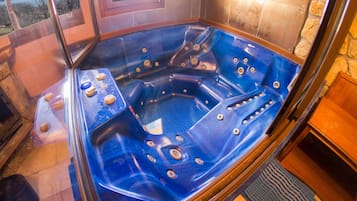 Studio, tupakointi sallittu | 11 makuuhuonetta