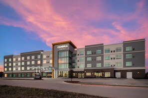 Front of property - evening/night - Cambria Hotel Northlake Conference Center - Roanoke (Roanoke)