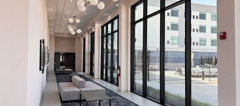 坎布里亚酒店北湖会议中心 - 罗阿诺克