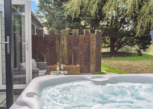 1 bedroom accommodation in Faringdon