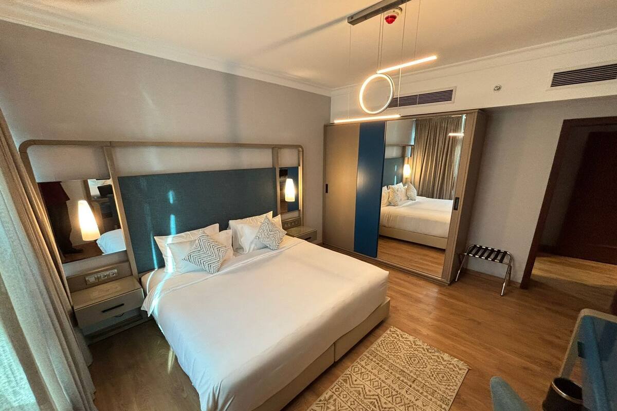 In-room safe, blackout curtains, iron/ironing board, free WiFi