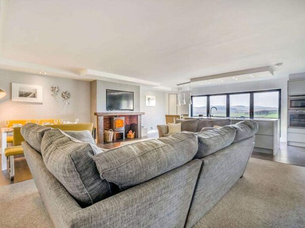 Casa rural | Sala d'estar | Llar de foc 