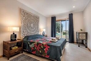 4 Schlafzimmer, Bügeleisen/Bügelbrett, WLAN, Bettwäsche