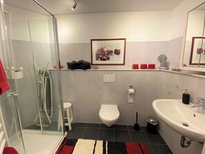 مجففات شعر، مناشف