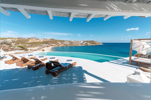 My Rental Homes - Seaside villa with private pool and sea view