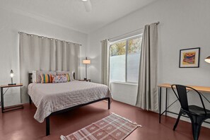 1 Schlafzimmer, Schreibtisch, Bügeleisen/Bügelbrett, kostenloses WLAN