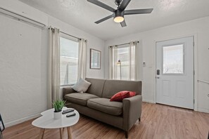 TV connectée, espaces bureaux