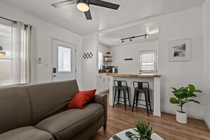 Smart TV, offices