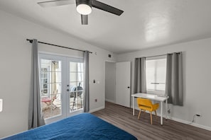 2 bedrooms, desk, iron/ironing board, free WiFi