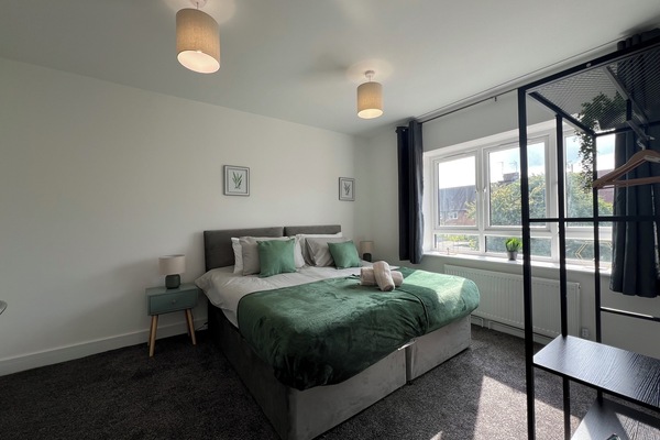 3 quartos, ferros/tábuas de passar roupa, Wi-Fi de cortesia