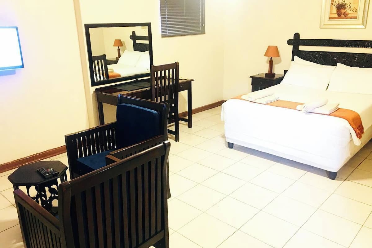 Individually decorated, individually furnished, desk, laptop workspace