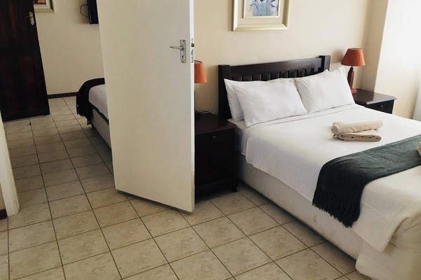 Suite – comfort | Individuelt dekorert, individuelt innredet og skrivebord