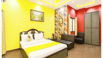 Deluxe Double Room, Air conditioning | View from room