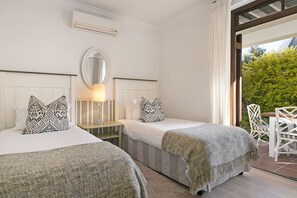 3 bedrooms, WiFi, bed sheets