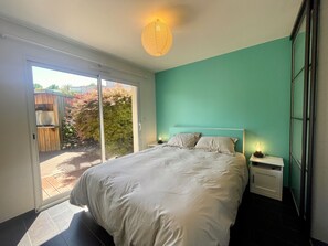 3 bedrooms