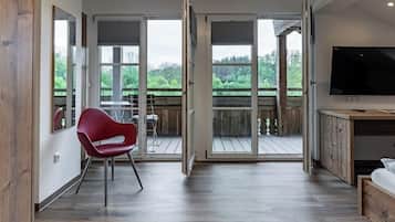 Double Room, Balcony, Garden View | Desk, laptop workspace, free WiFi