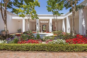Property grounds - Winelands Golf Lodges 24 (Cape Town)