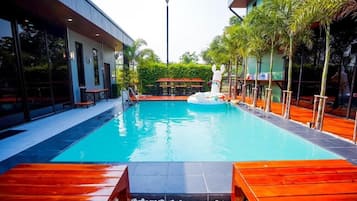 Udendørs pool