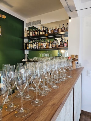 Bar (en la propiedad)