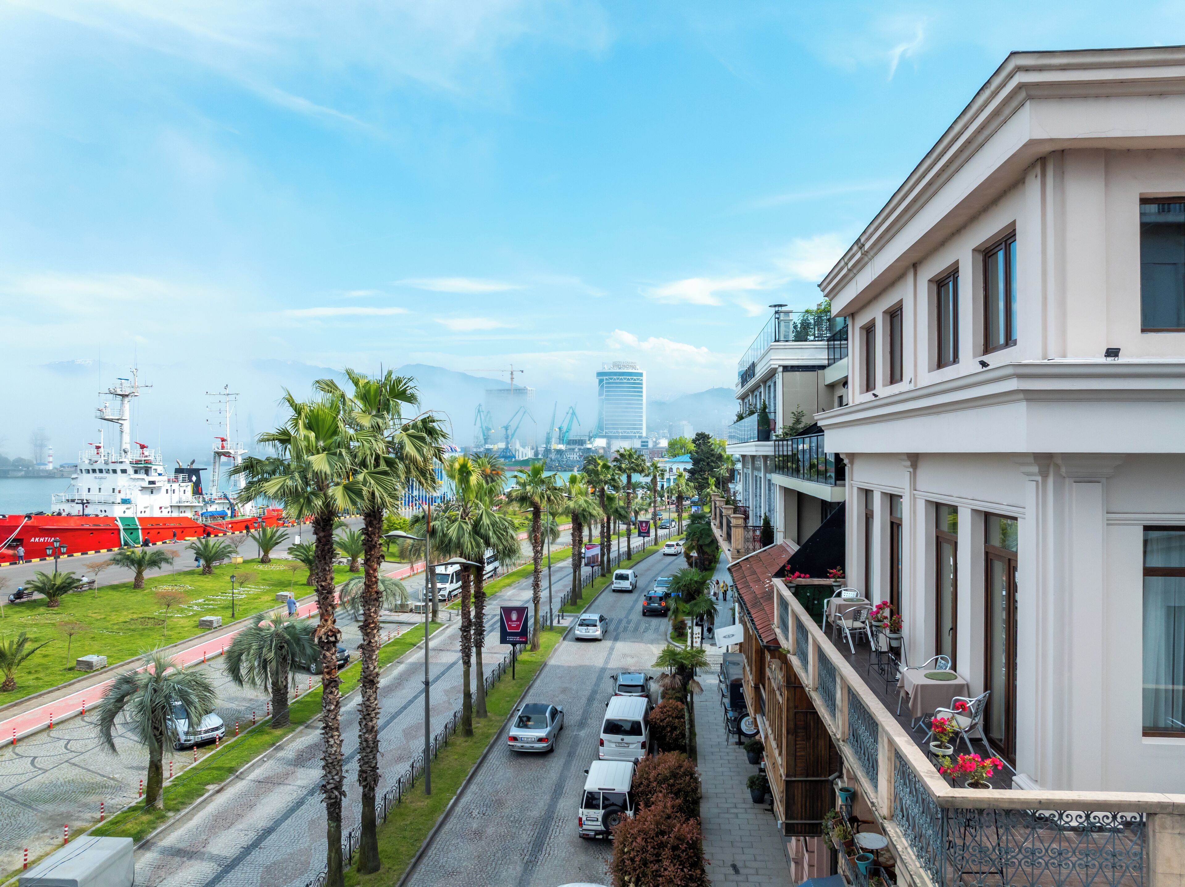 Photo - Acord Hotel & Balcony