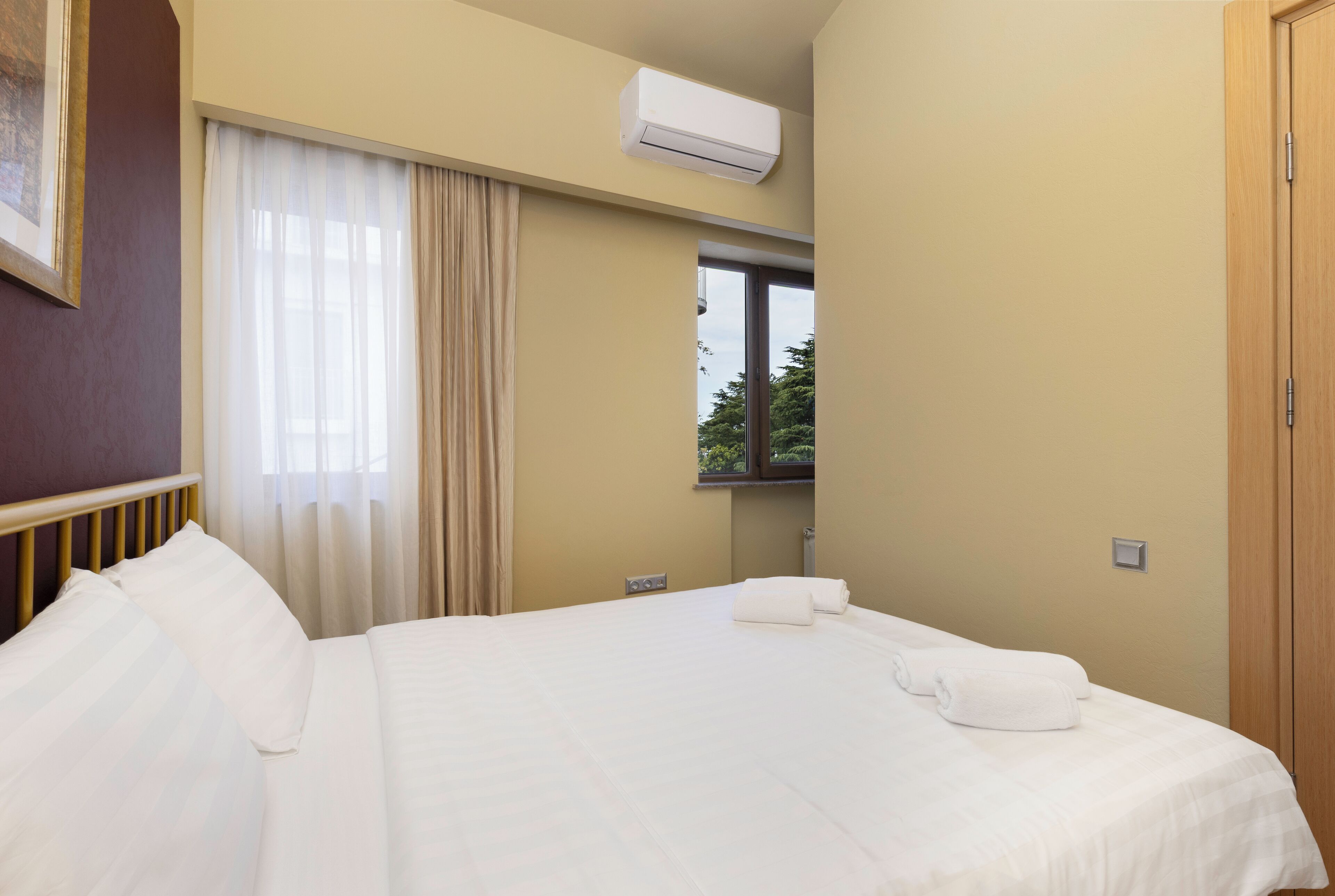 Photo - Acord Hotel & Balcony
