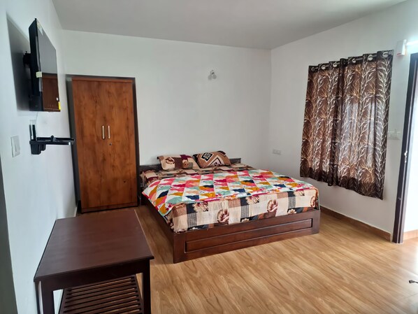 Coffre-fort, bureau, accès au Wi-Fi (inclus)