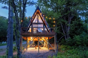 Exterior - Designer A-Frame Treehouse near Stowe w/ Hot Tub, Sauna, Projector & Views (Johnson)
