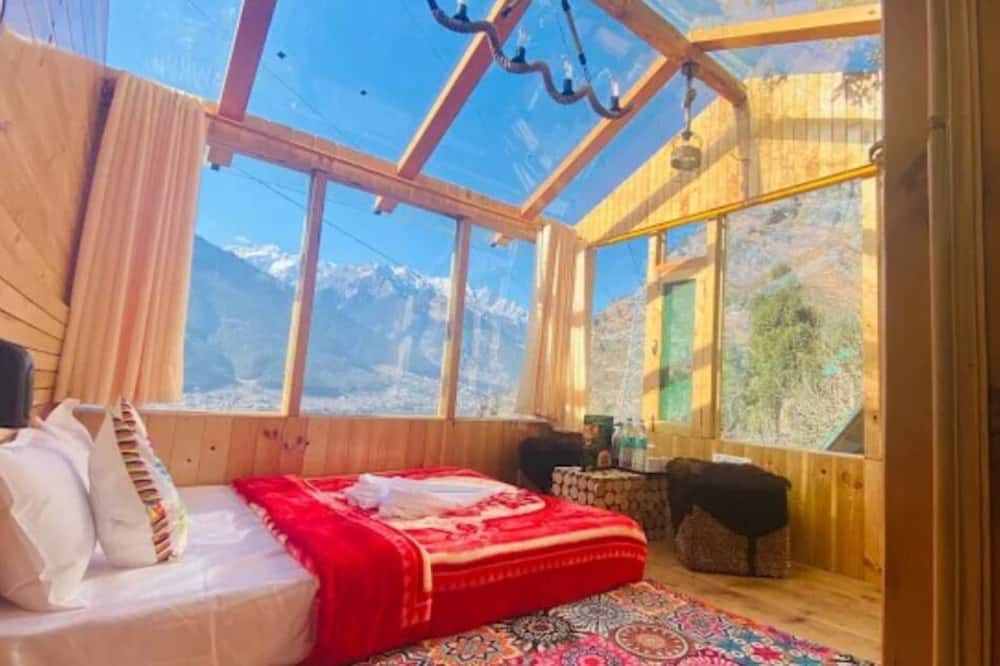 Manali Treehouse And Cafe